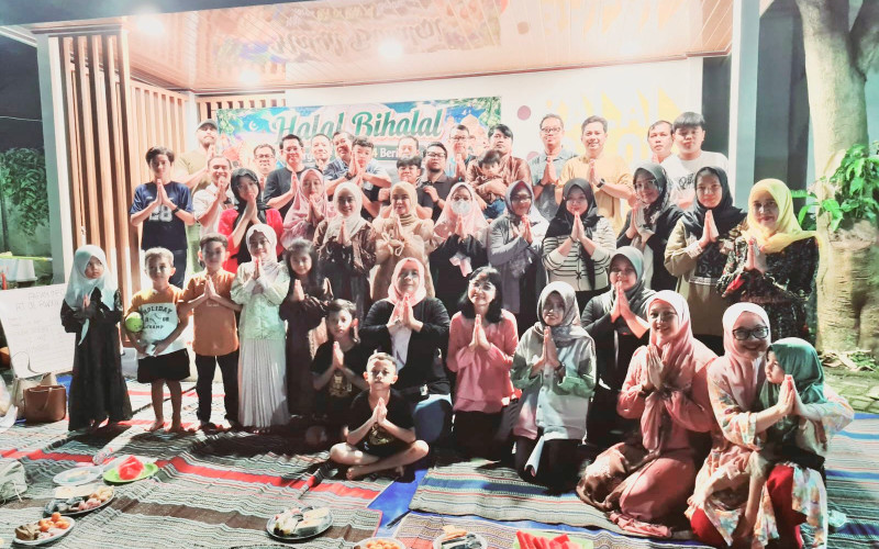 Syahdunya Halal bi Halal Warga RT.01