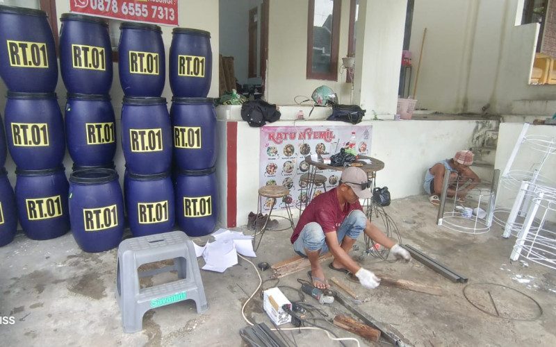 Pemeliharaan Bak Sampah